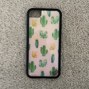 Wildflower iPhone 6/6S/7/8/SE Phone Case